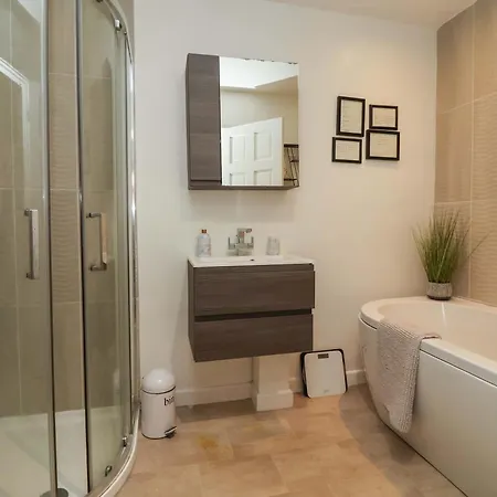 Lair Close House * Harrogate