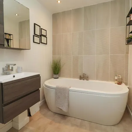 Lair Close House * Harrogate